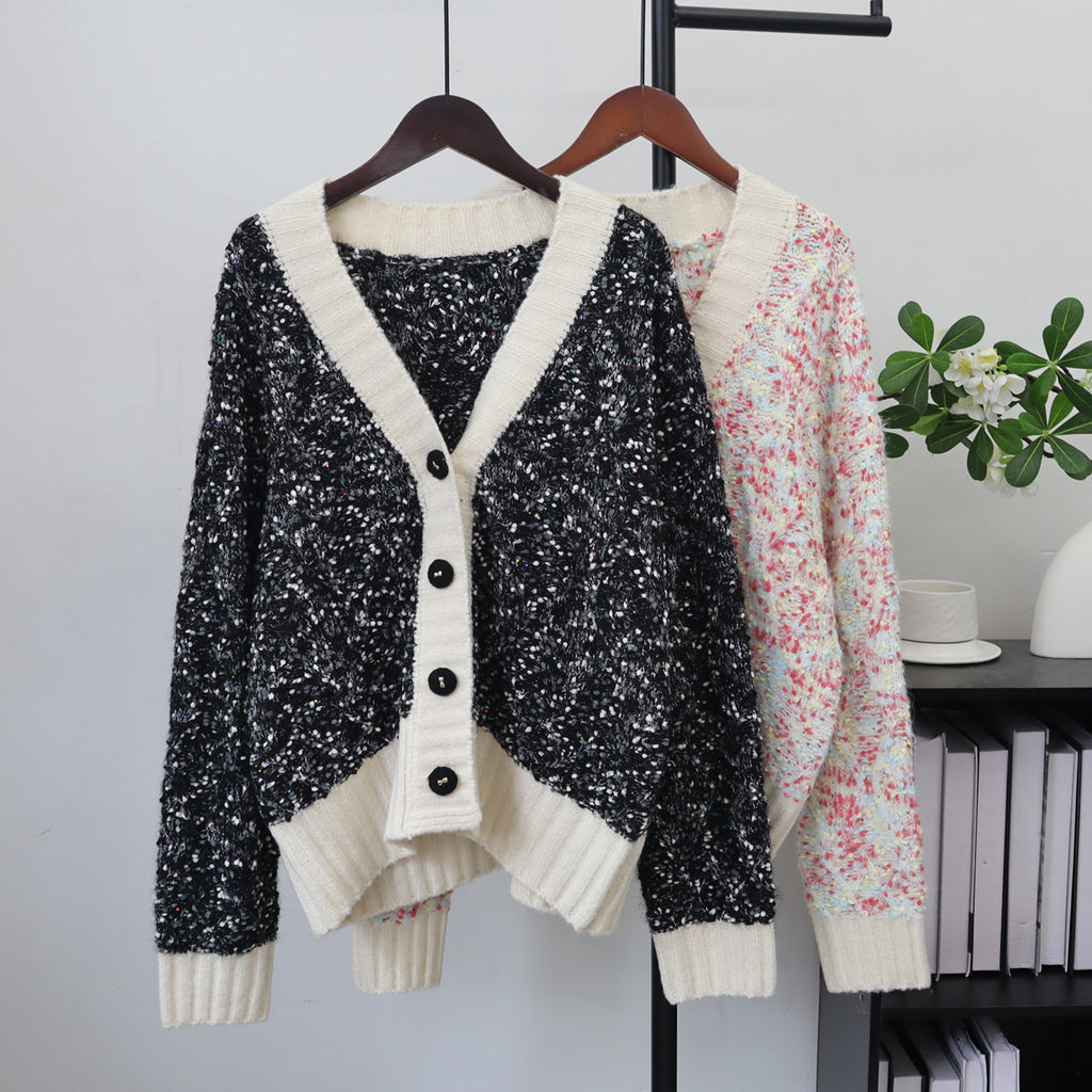 Loose V-neck sweater for women