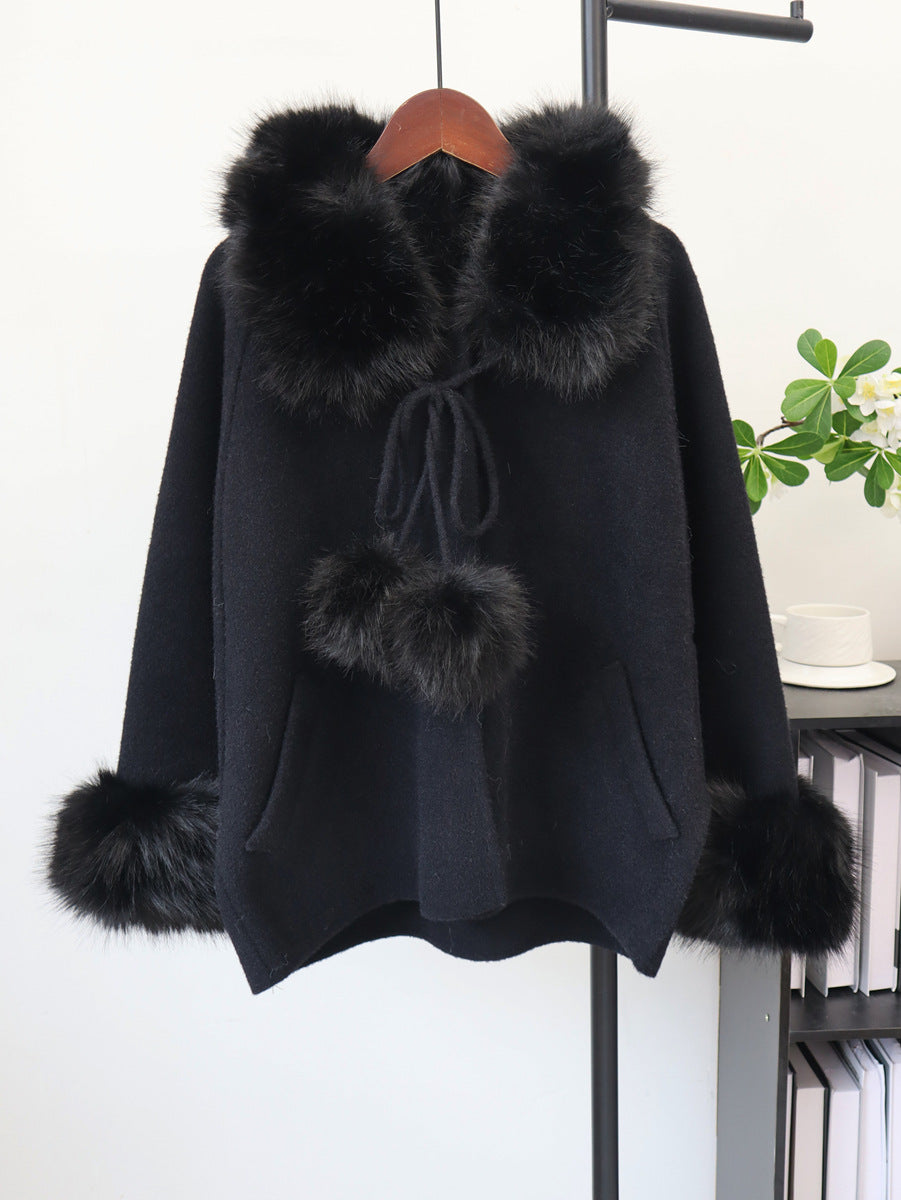 Long sleeved jacket for women