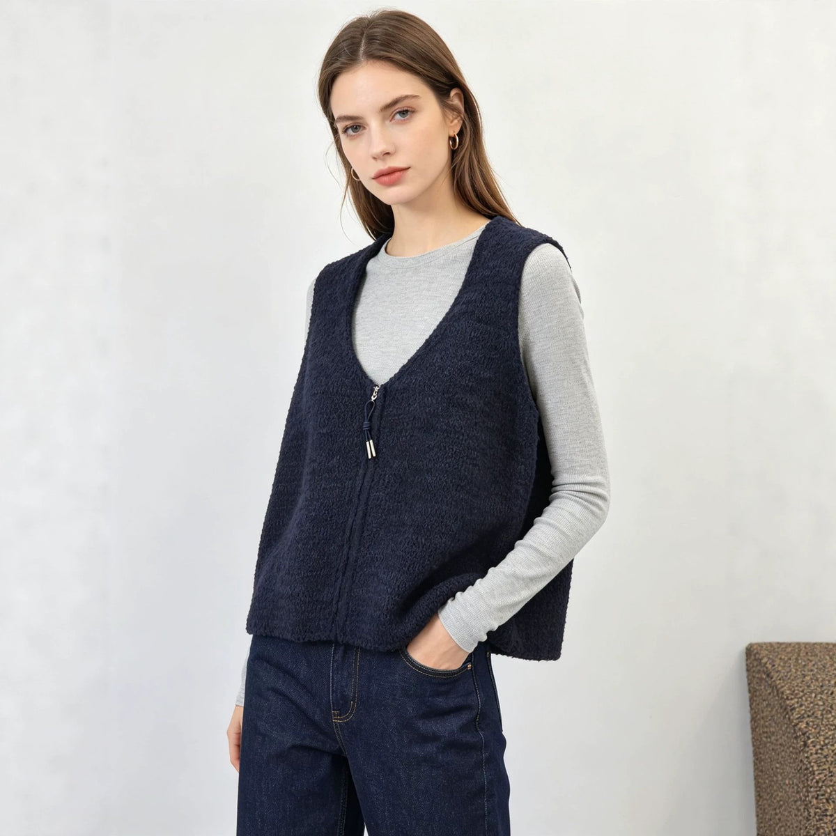 Loose zipper vest