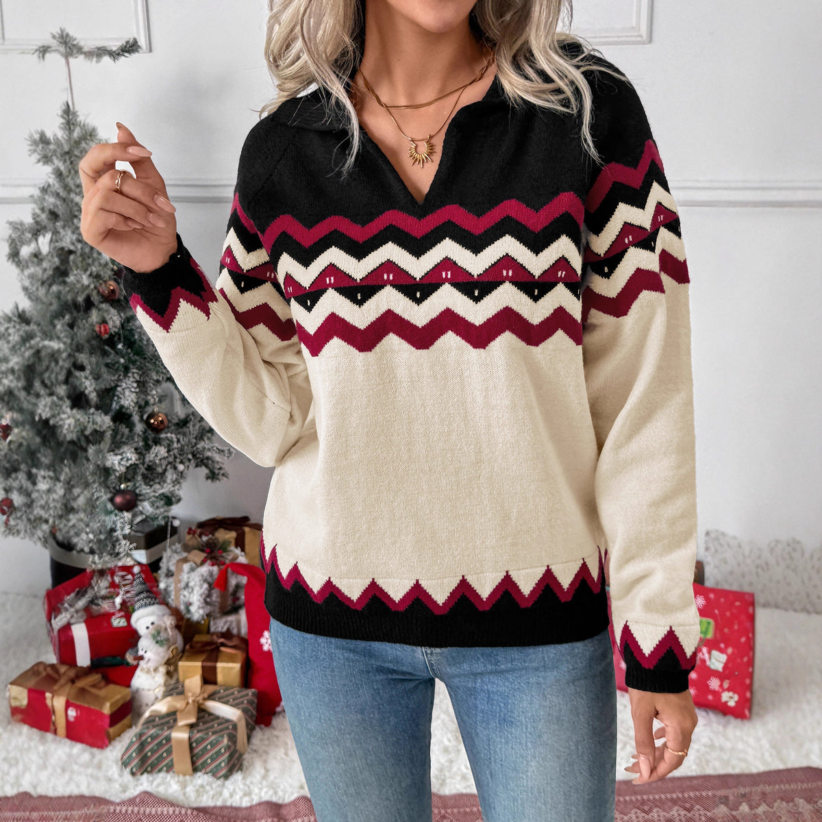Women's Christmas Long Sleeve Pullover Knit Sweater with Line Pattern